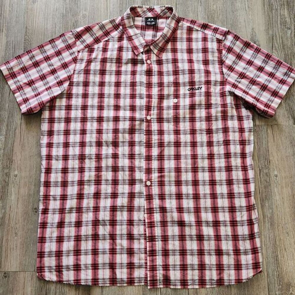 Plaid Oakley Short Sleeve button up Shirt size 2XL.